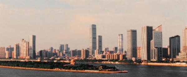 长沙建发望江丨南湖路金融外滩，海派新著案名启封！
