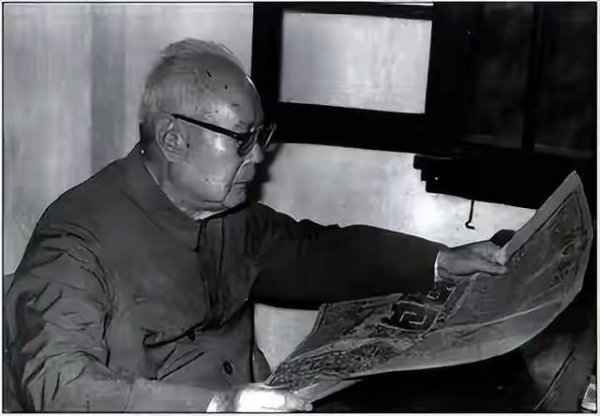韩先楚临终说实话：1950年海南岛那一仗，是老天爷帮的忙